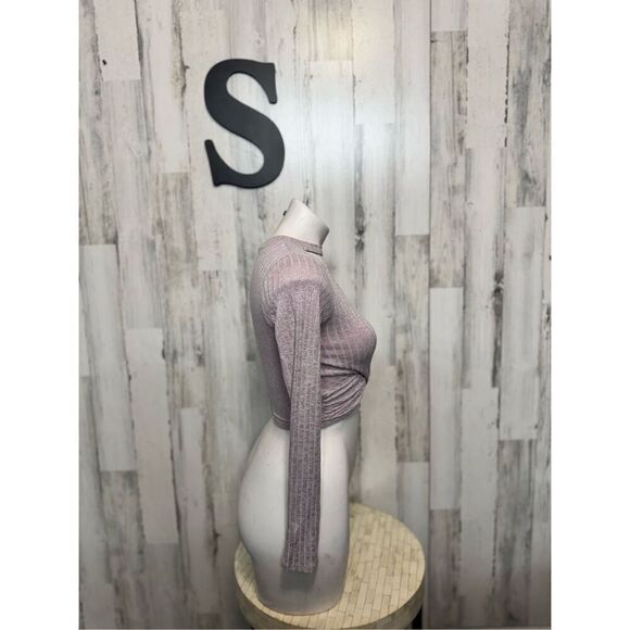 Forever 21 purple top - Picture 2 of 6